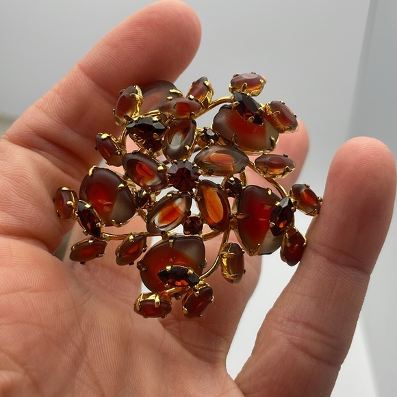 Giver Glass brooch - Picture 3 of 5